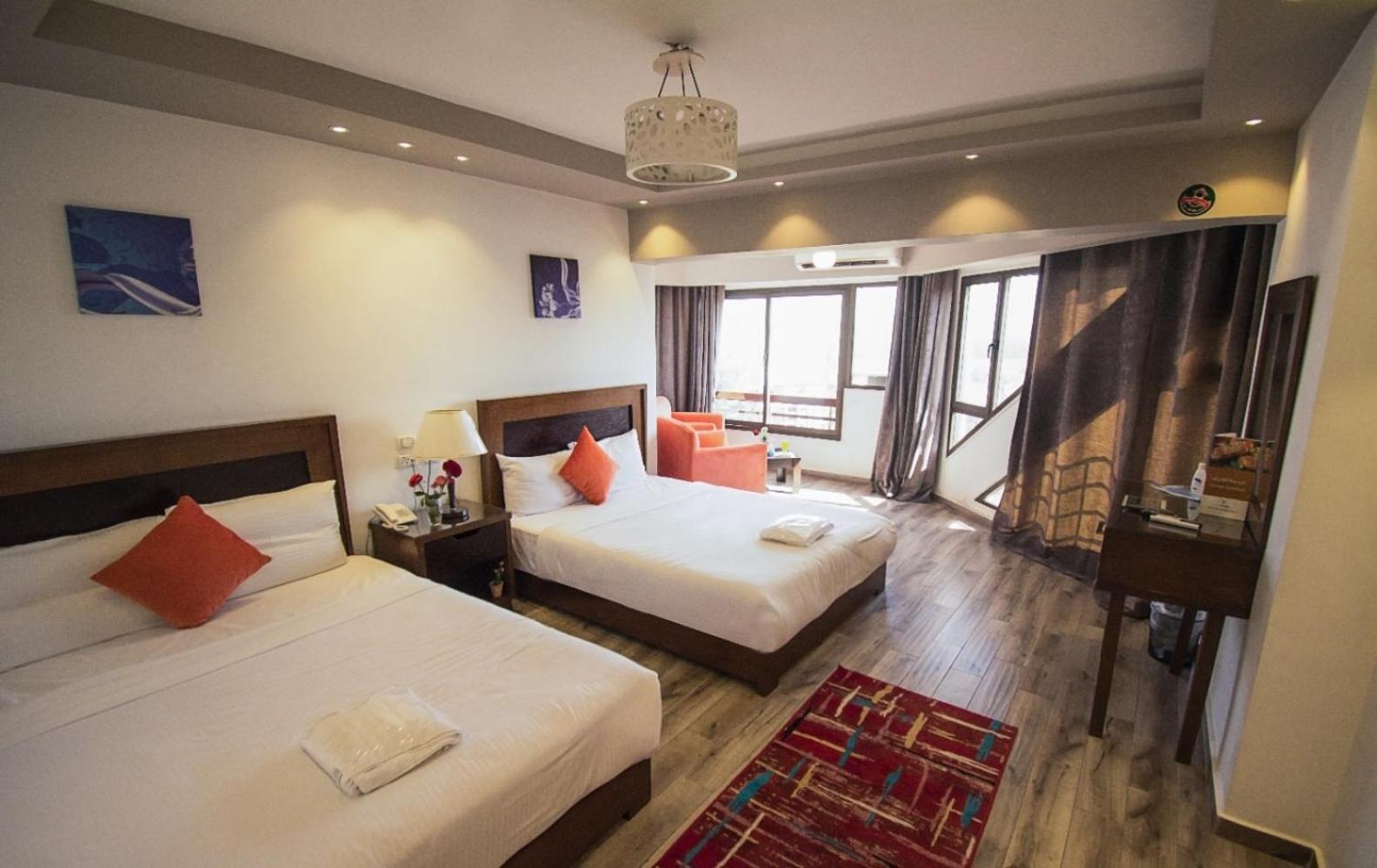 Nile Guardian Hotel Gíza Kültér fotó